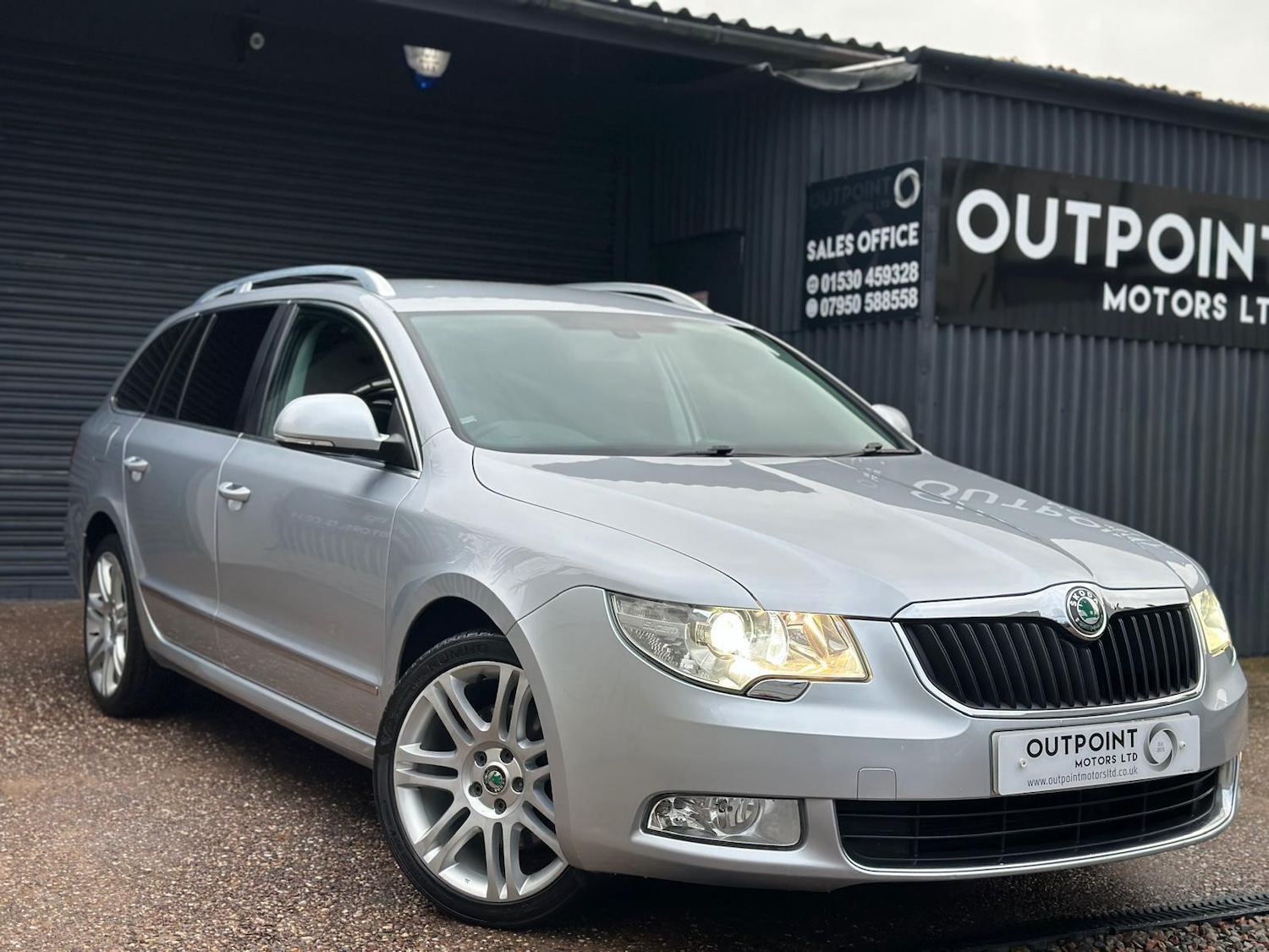 Used Skoda Superb 2013 for sale - 76887153: Photo 3
