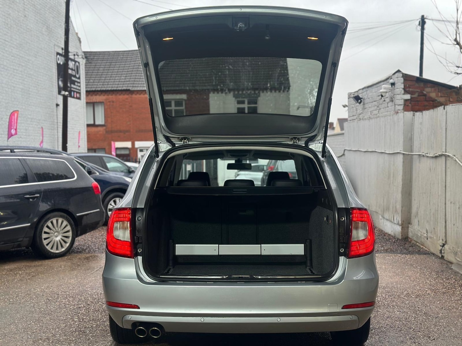 Used Skoda Superb 2013 for sale - 76887153: Photo 47