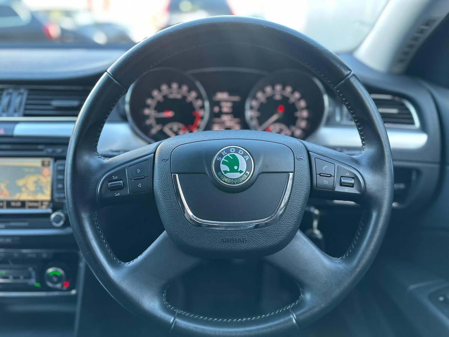 Used Skoda Superb 2013 for sale - 76887153: Photo 48