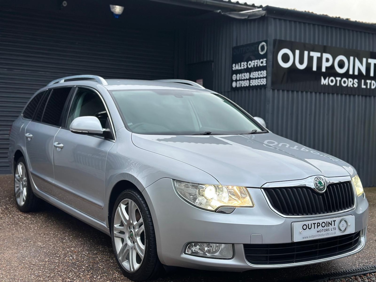 Used Skoda Superb 2013 for sale - 76887153: Photo 5