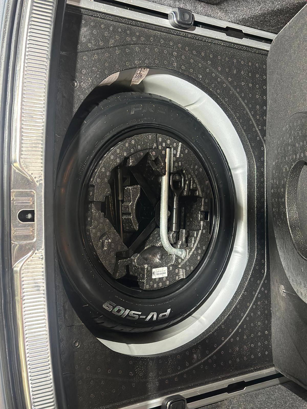 Used Skoda Superb 2013 for sale - 76887153: Photo 60