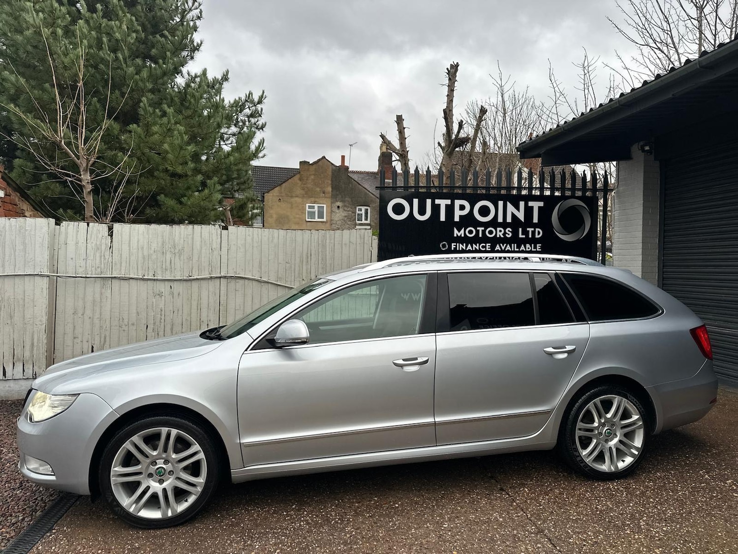 Used Skoda Superb 2013 for sale - 76887153: Photo 7