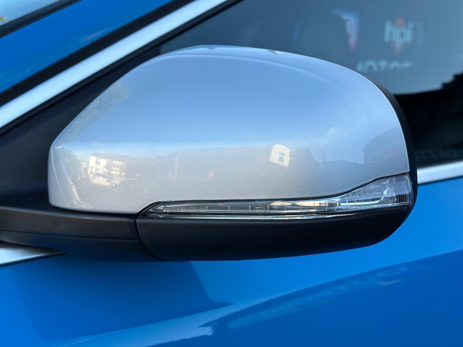 Used Volvo V40 2015 for sale - 77131687: Photo 47