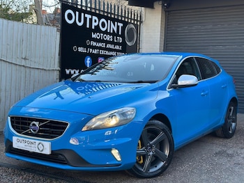 Used Volvo V40 2015 for sale - 77131687: Photo