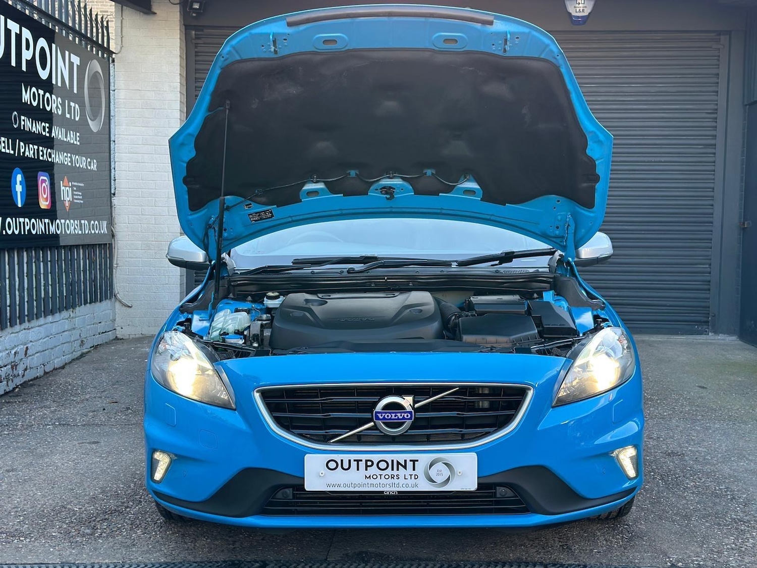 Used Volvo V40 2015 for sale - 77131687: Photo 7