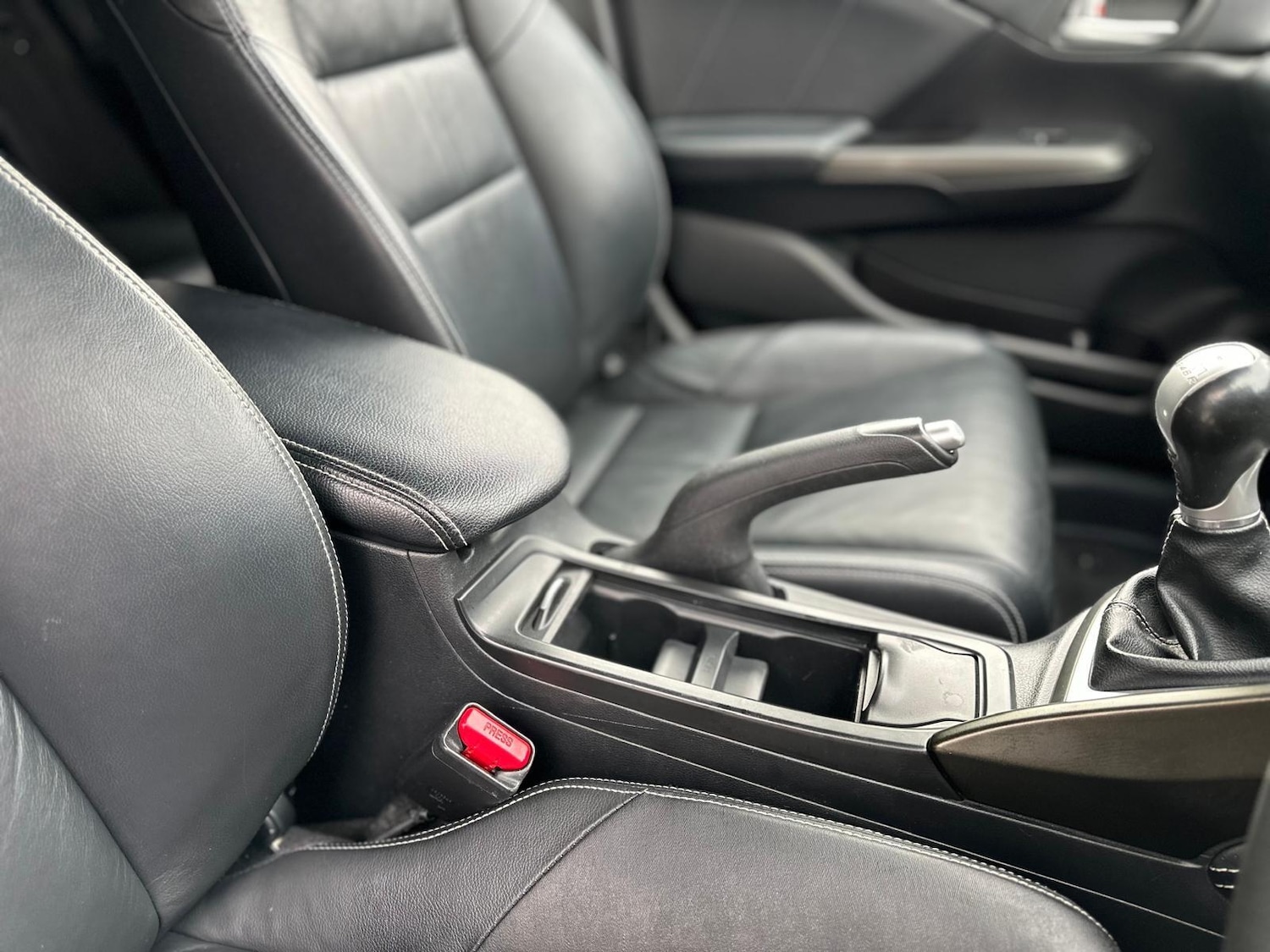 Used Honda Civic 2014 for sale - 77854021: Photo 12