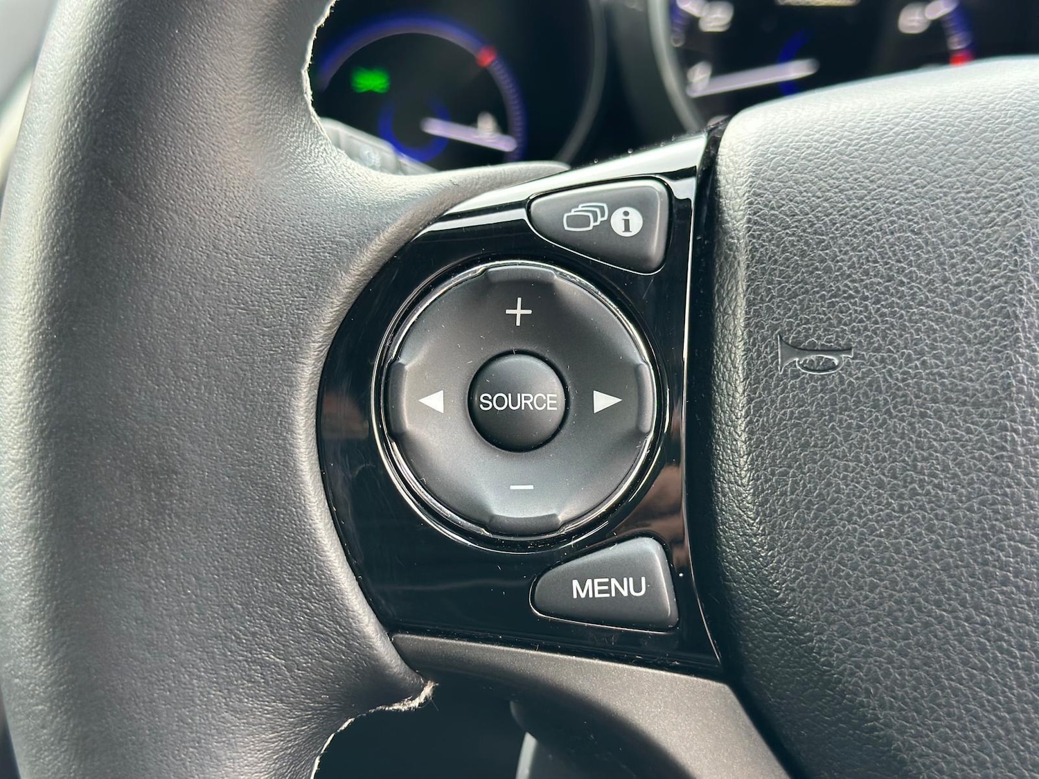 Used Honda Civic 2014 for sale - 77854021: Photo 20