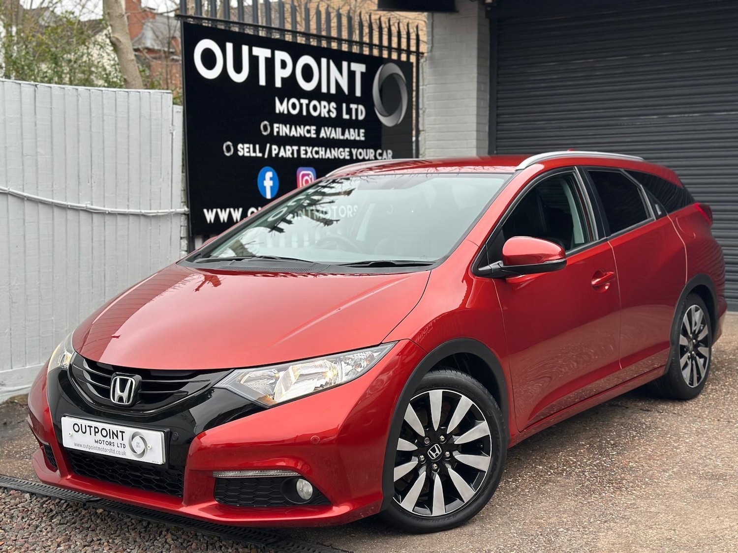 Used Honda Civic 2014 for sale - 77854021: Photo 3