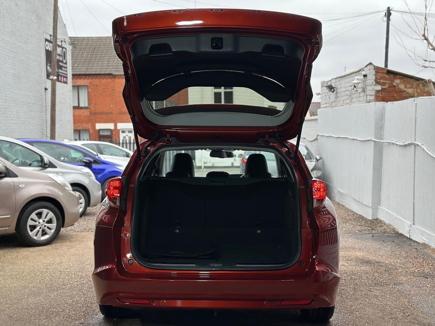 Used Honda Civic 2014 for sale - 77854021: Photo 44