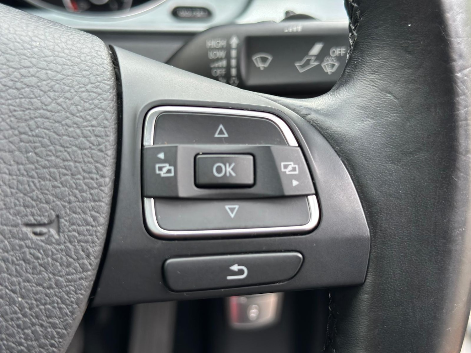 Used Volkswagen CC 2013 for sale - 76899404: Photo 25