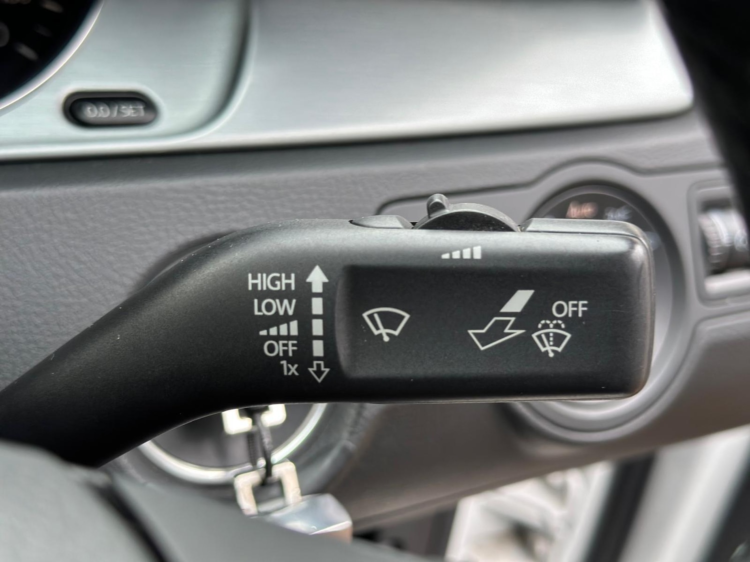 Used Volkswagen CC 2013 for sale - 76899404: Photo 28