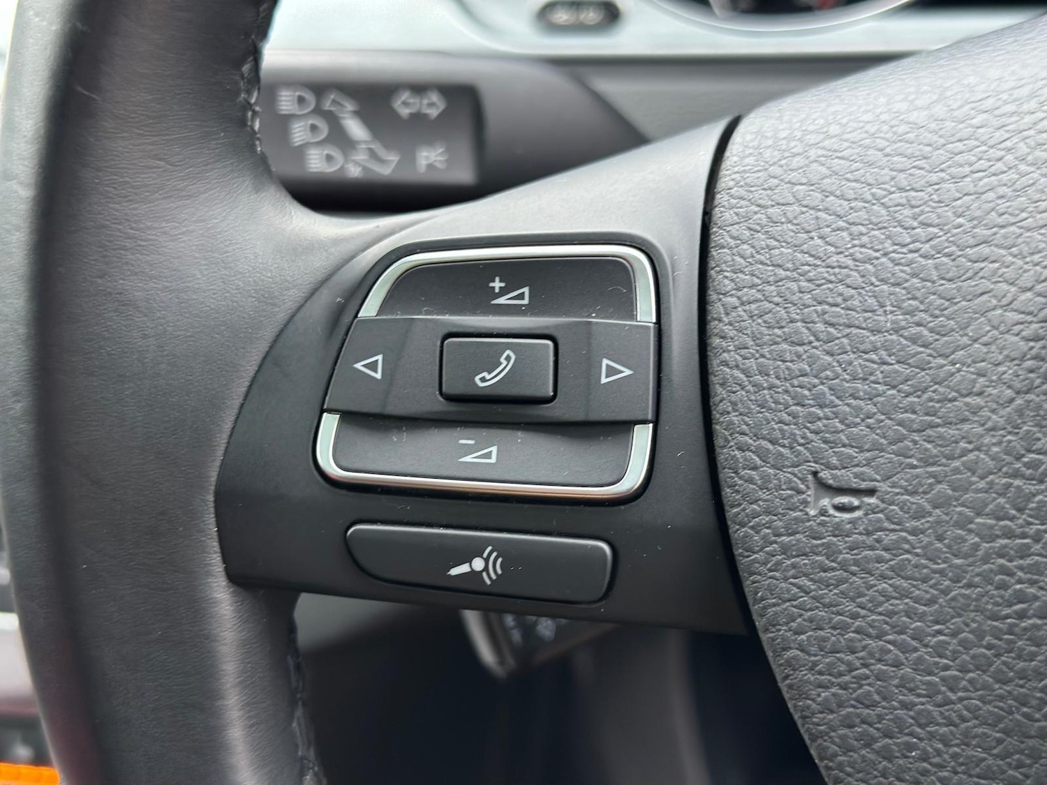 Used Volkswagen CC 2013 for sale - 76899404: Photo 31