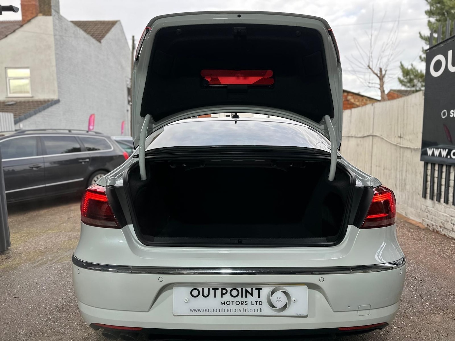 Used Volkswagen CC 2013 for sale - 76899404: Photo 50