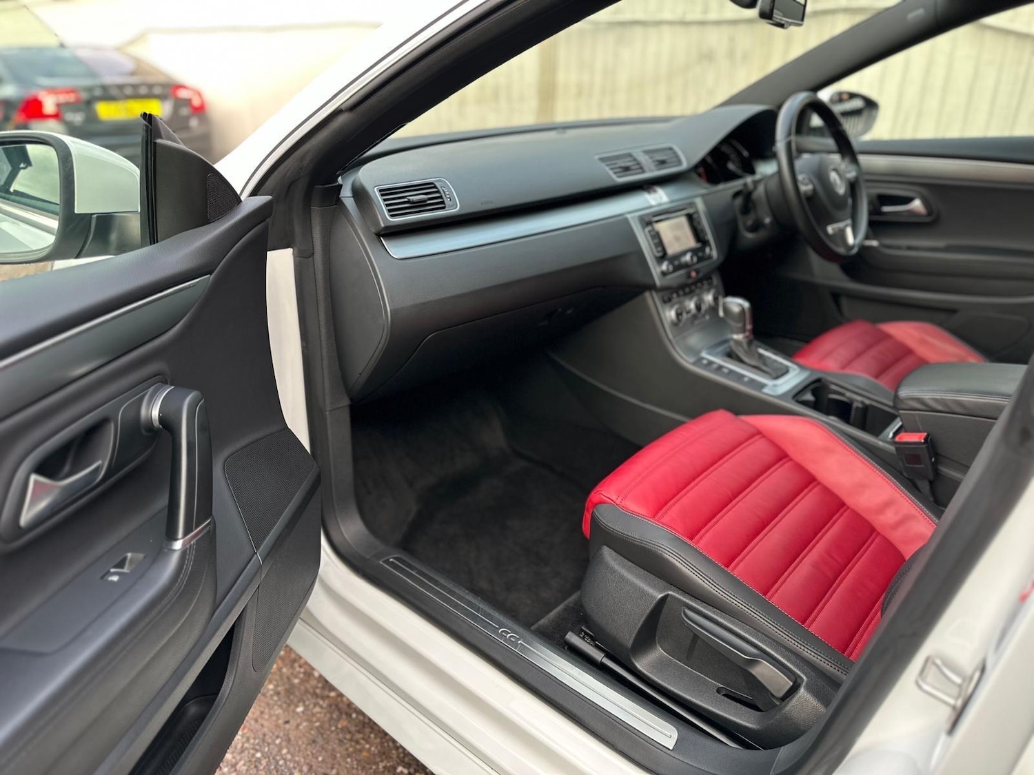 Used Volkswagen CC 2013 for sale - 76899404: Photo 57