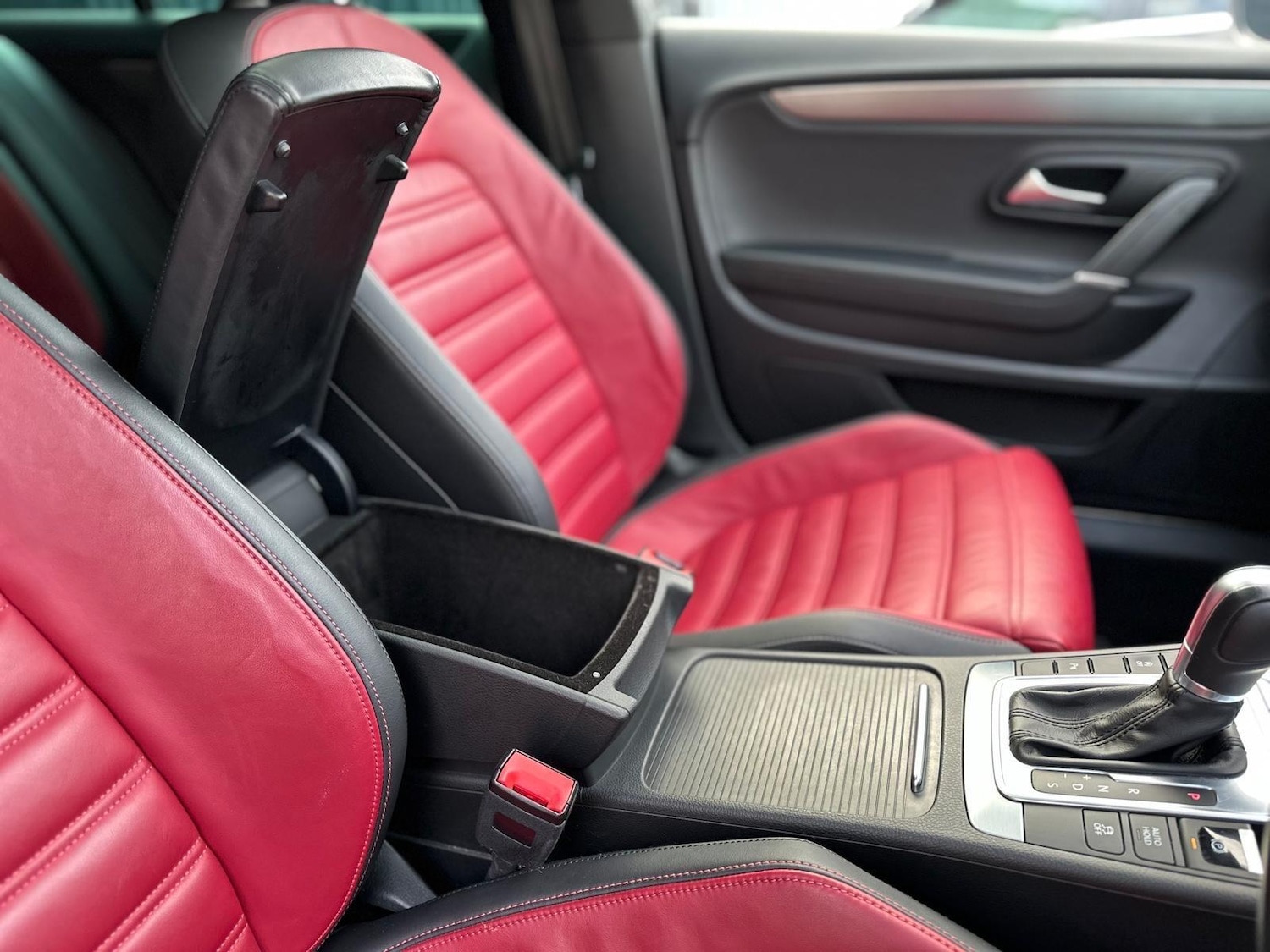 Used Volkswagen CC 2013 for sale - 76899404: Photo 65