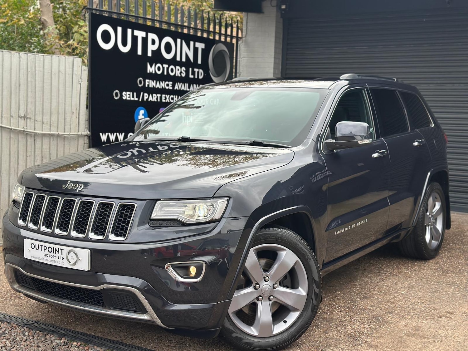Used Jeep Grand Cherokee 2013 for sale - 76727702: Photo 1