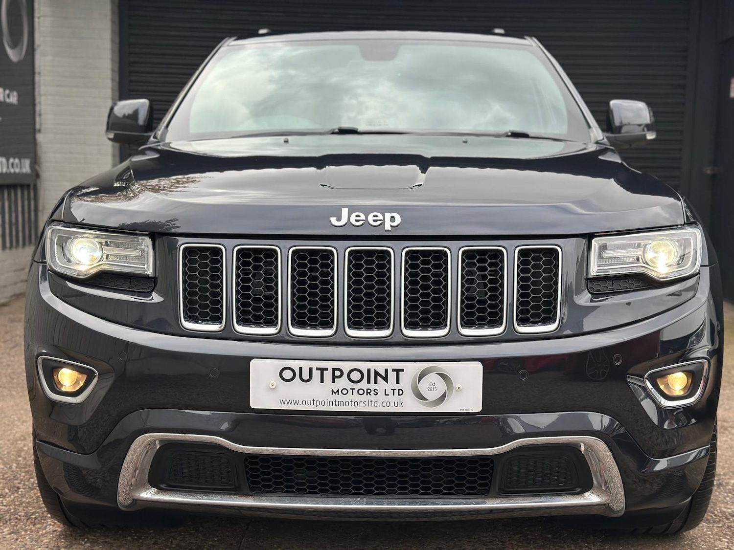 Used Jeep Grand Cherokee 2013 for sale - 76727702: Photo 2
