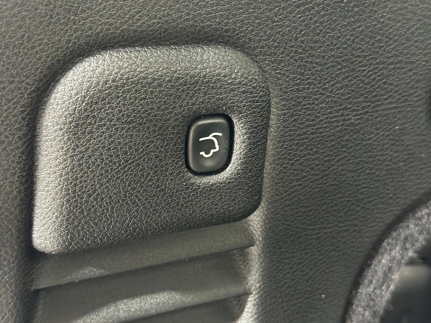 Used Jeep Grand Cherokee 2013 for sale - 76727702: Photo 37