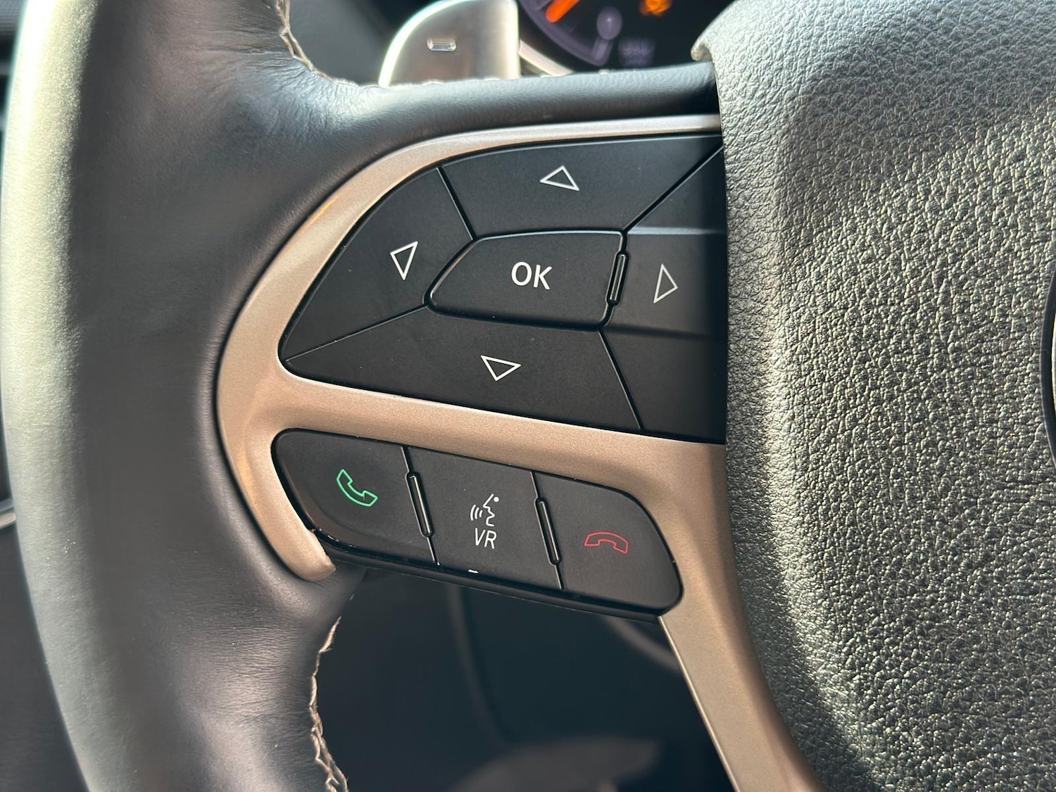 Used Jeep Grand Cherokee 2013 for sale - 76727702: Photo 43