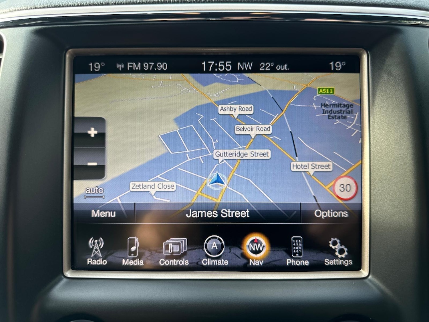 Used Jeep Grand Cherokee 2013 for sale - 76727702: Photo 51