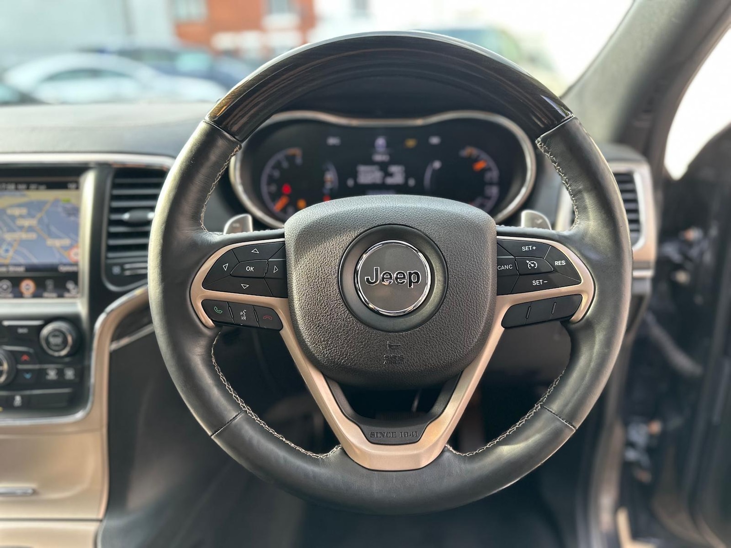 Used Jeep Grand Cherokee 2013 for sale - 76727702: Photo 63