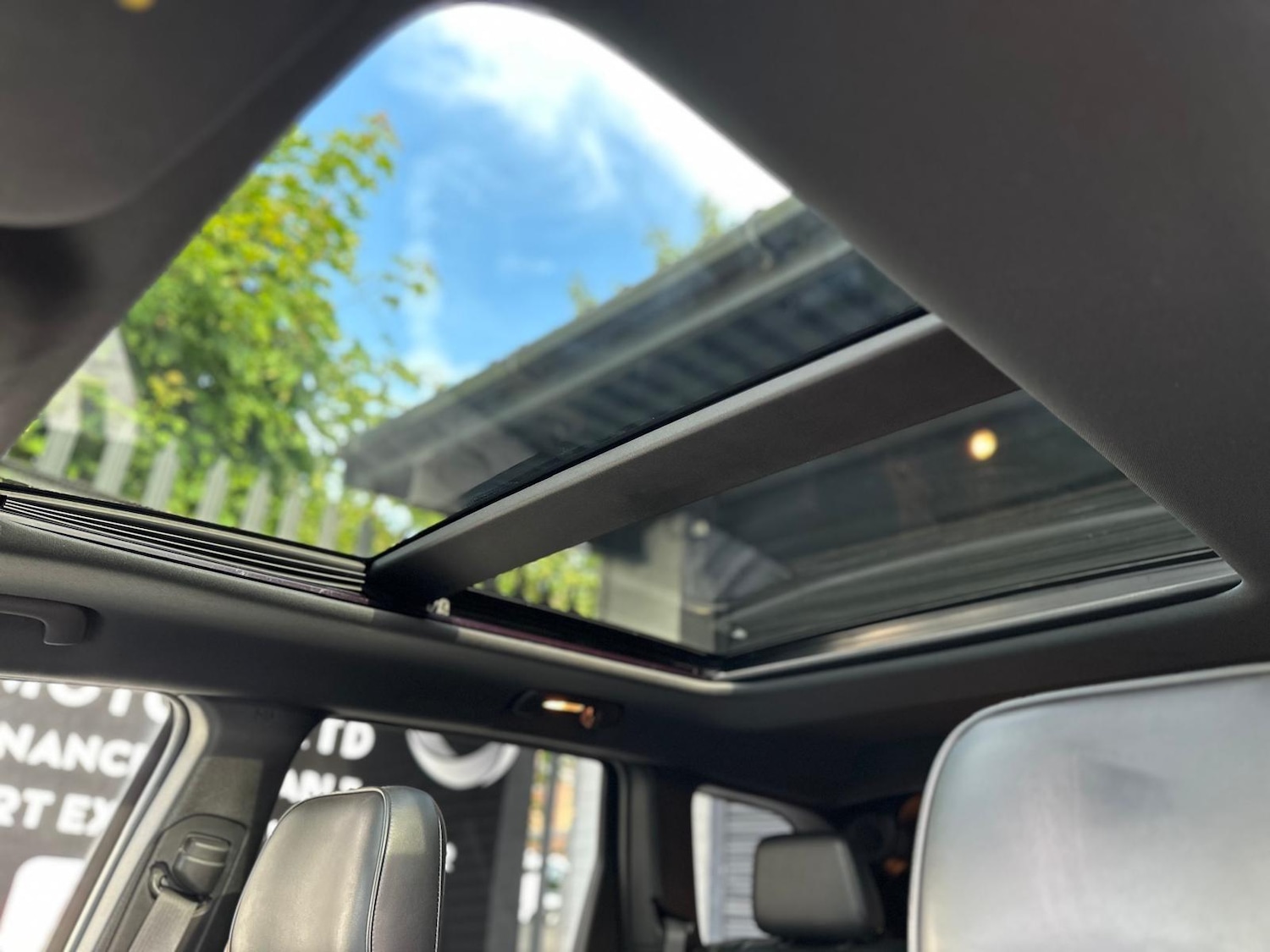 Used Jeep Grand Cherokee 2013 for sale - 76727702: Photo 64