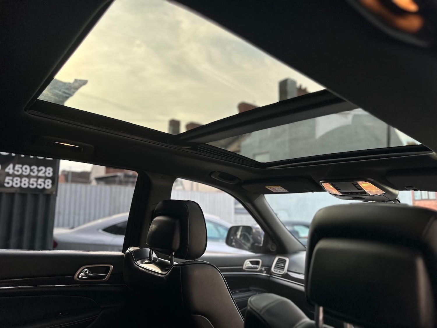 Used Jeep Grand Cherokee 2013 for sale - 76727702: Photo 66