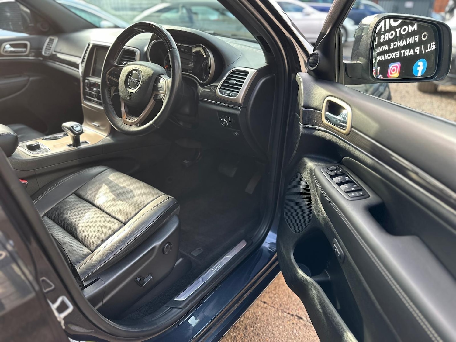 Used Jeep Grand Cherokee 2013 for sale - 76727702: Photo 71