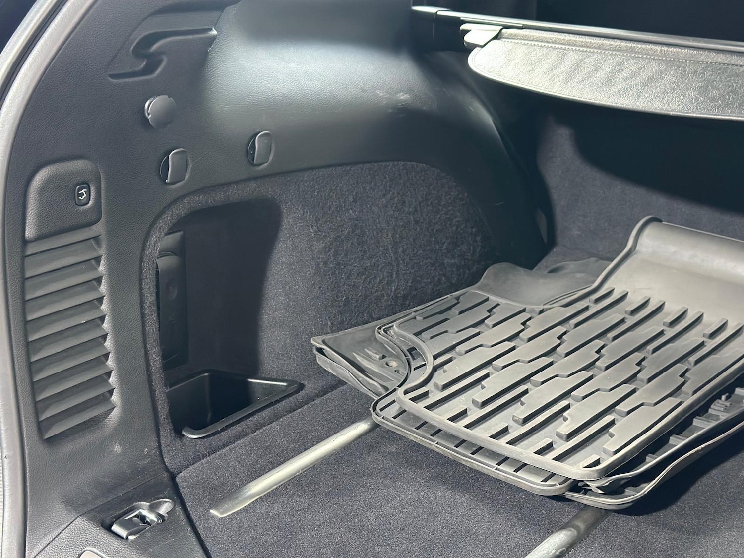 Used Jeep Grand Cherokee 2013 for sale - 76727702: Photo 76