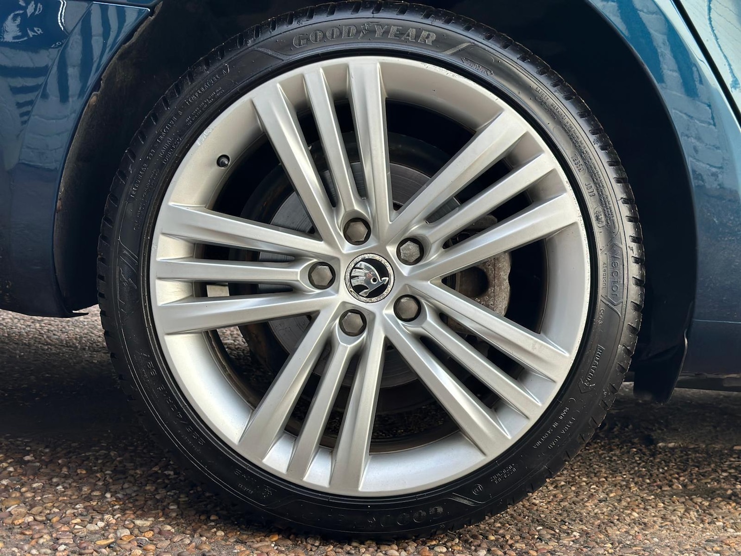 Used Skoda Superb 2014 for sale - 78100586: Photo 38