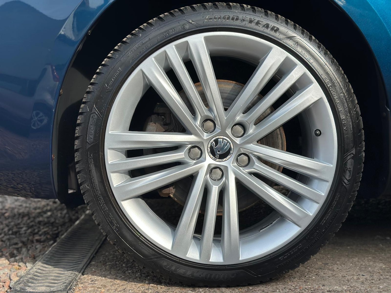 Used Skoda Superb 2014 for sale - 78100586: Photo 39