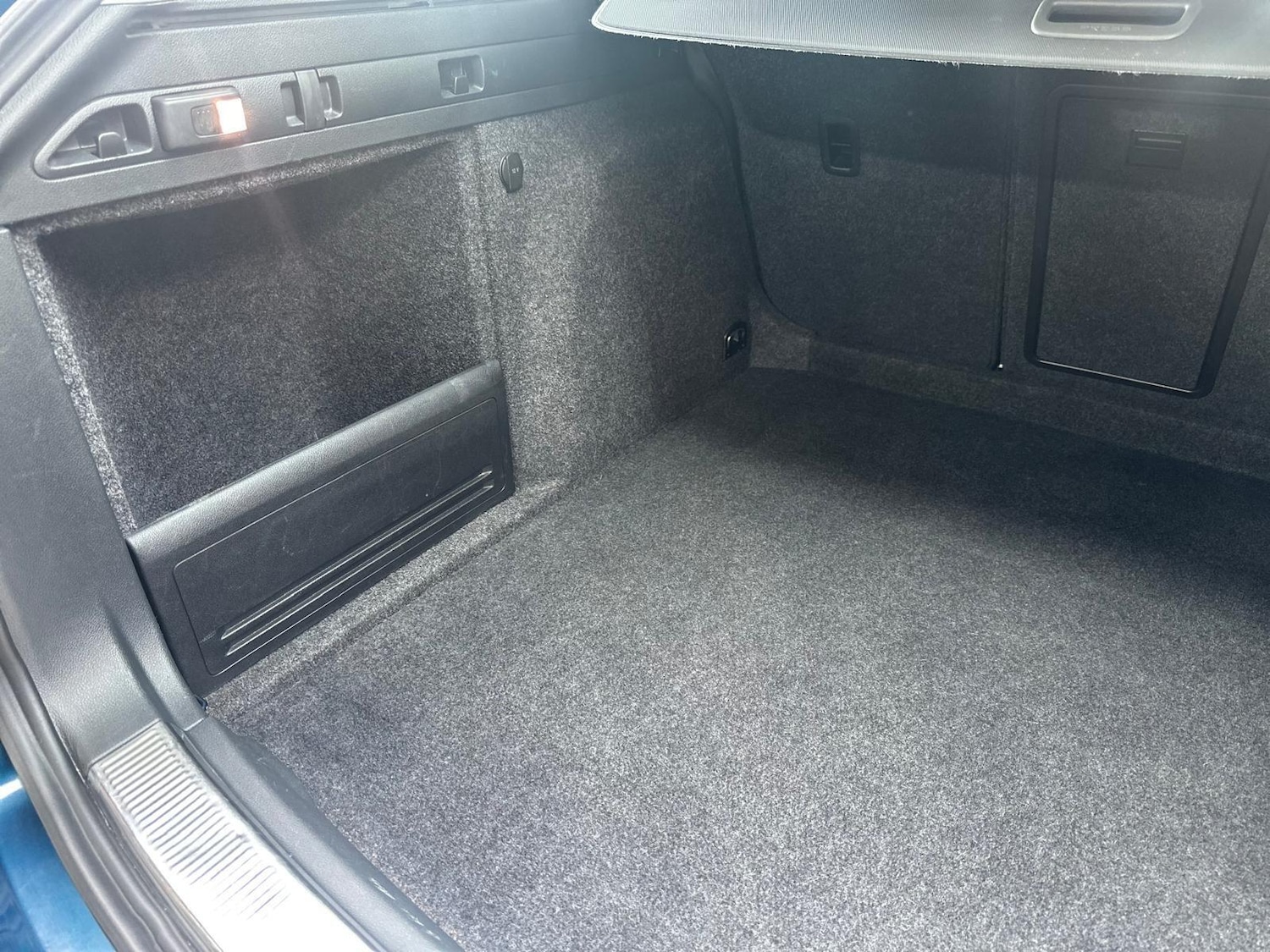 Used Skoda Superb 2014 for sale - 78100586: Photo 61