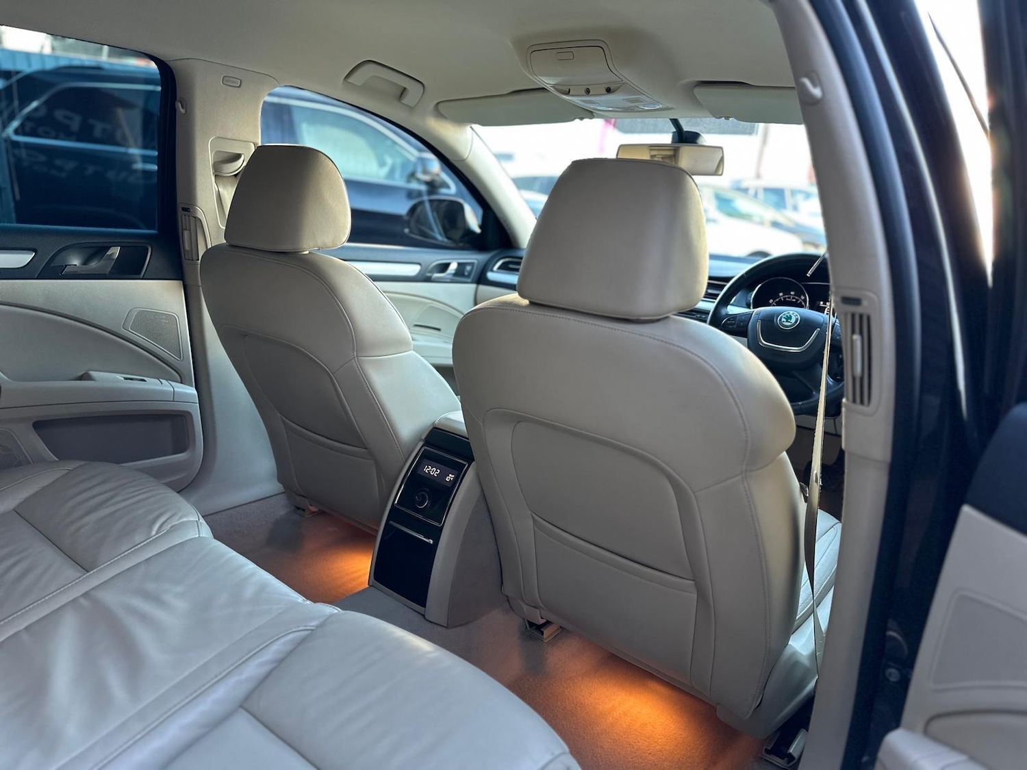 Used Skoda Superb 2011 for sale - 77131711: Photo 20