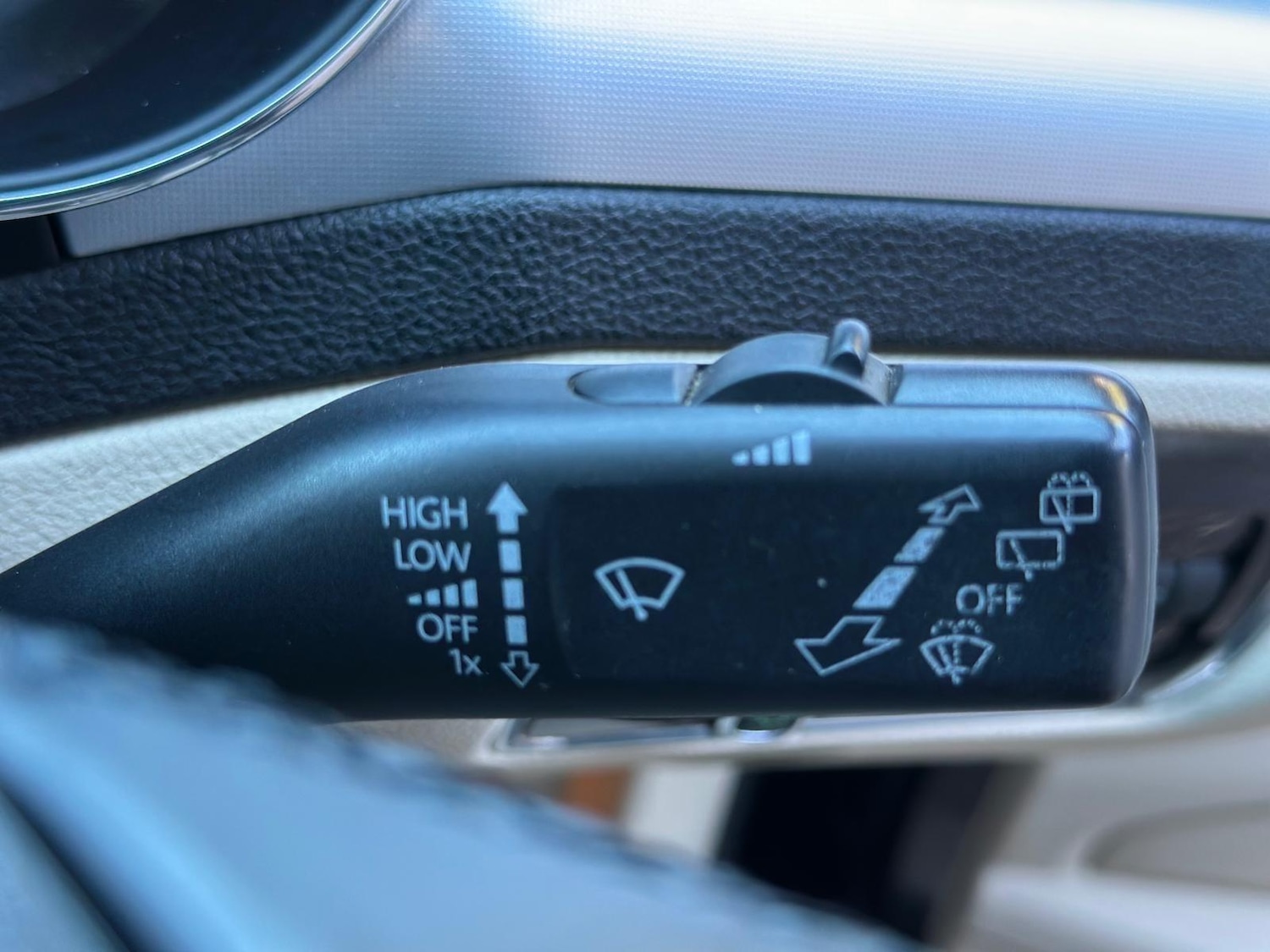 Used Skoda Superb 2011 for sale - 77131711: Photo 28