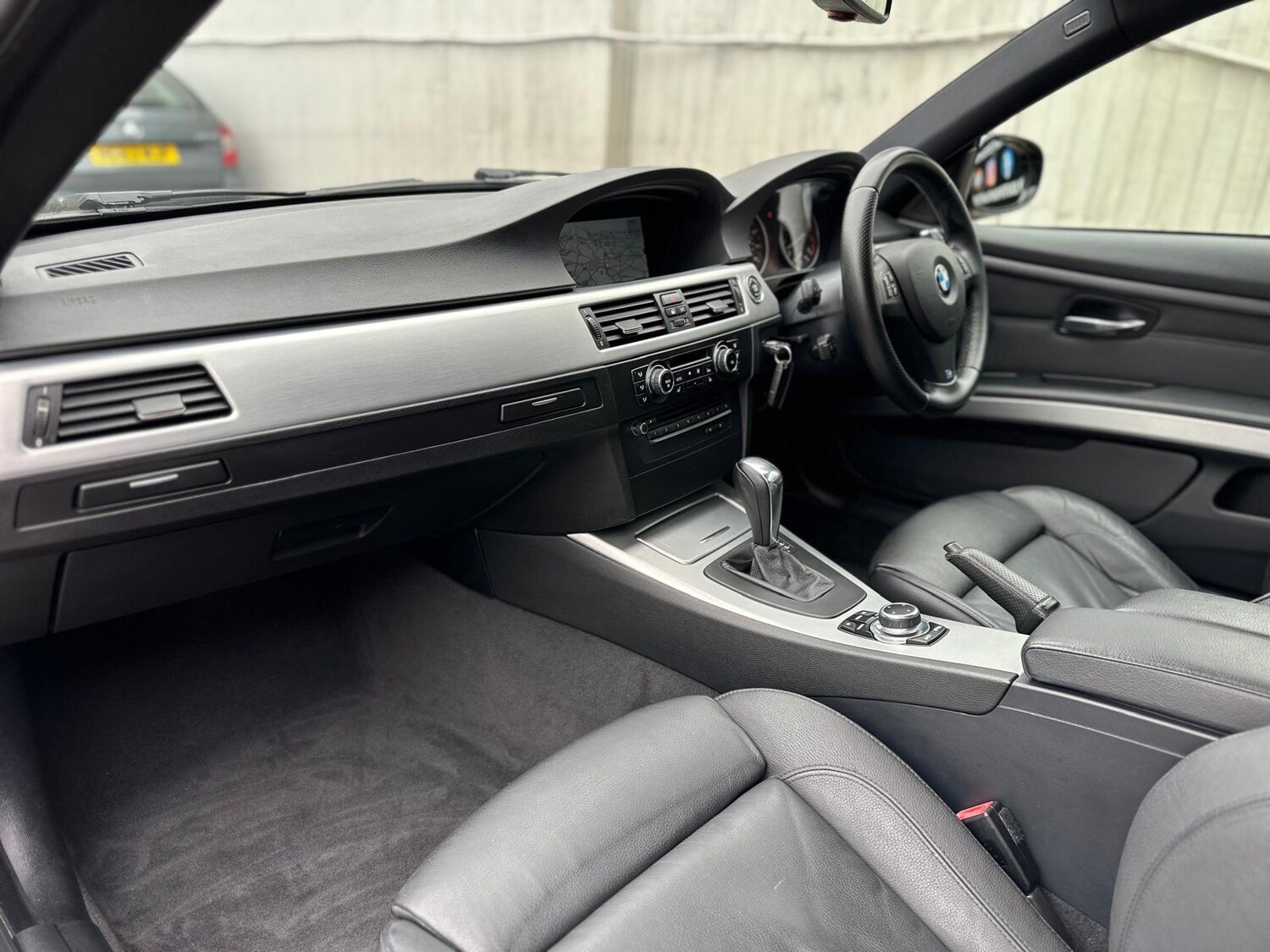 Used BMW 3 Series 2010 for sale - 76668117: Photo 13