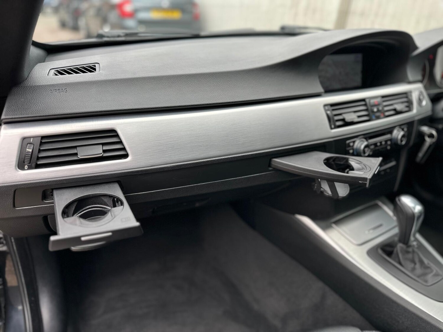 Used BMW 3 Series 2010 for sale - 76668117: Photo 14