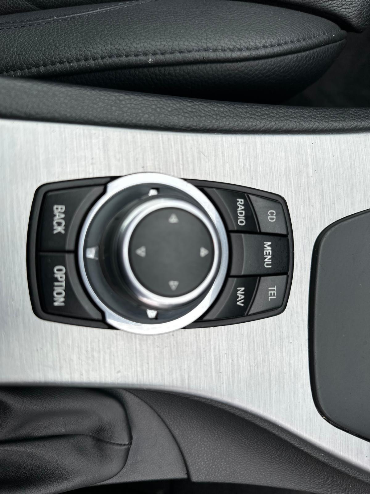 Used BMW 3 Series 2010 for sale - 76668117: Photo 29