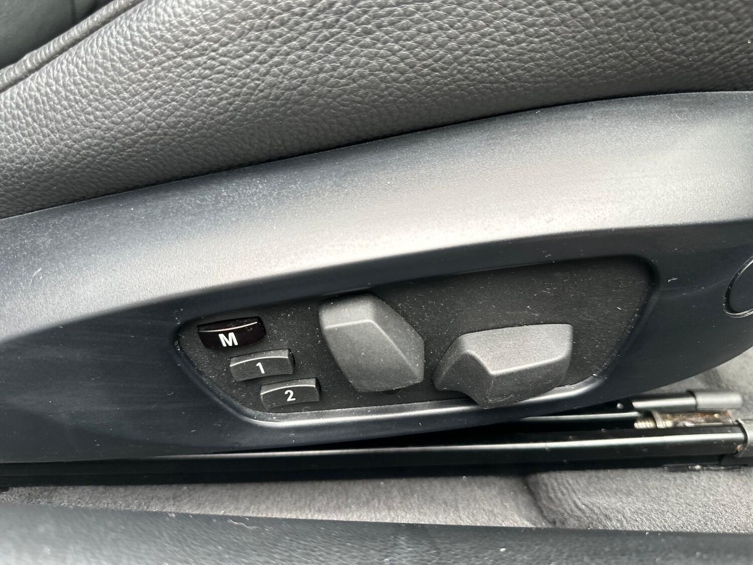 Used BMW 3 Series 2010 for sale - 76668117: Photo 30