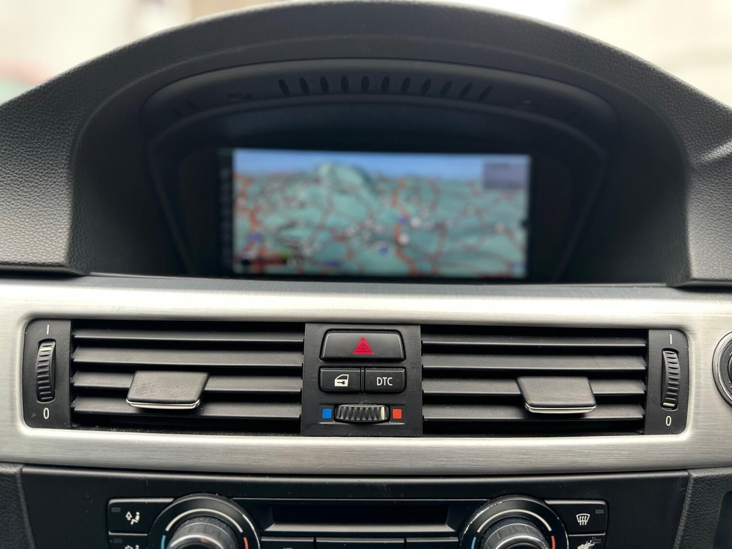 Used BMW 3 Series 2010 for sale - 76668117: Photo 43