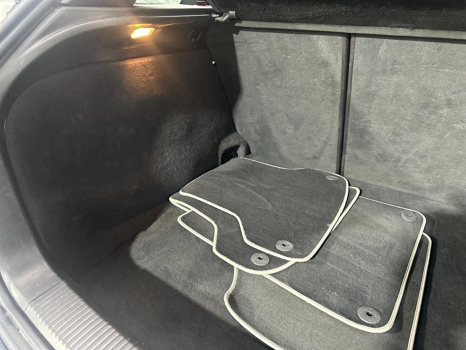 Used Audi A3 2009 for sale - 77723556: Photo 60