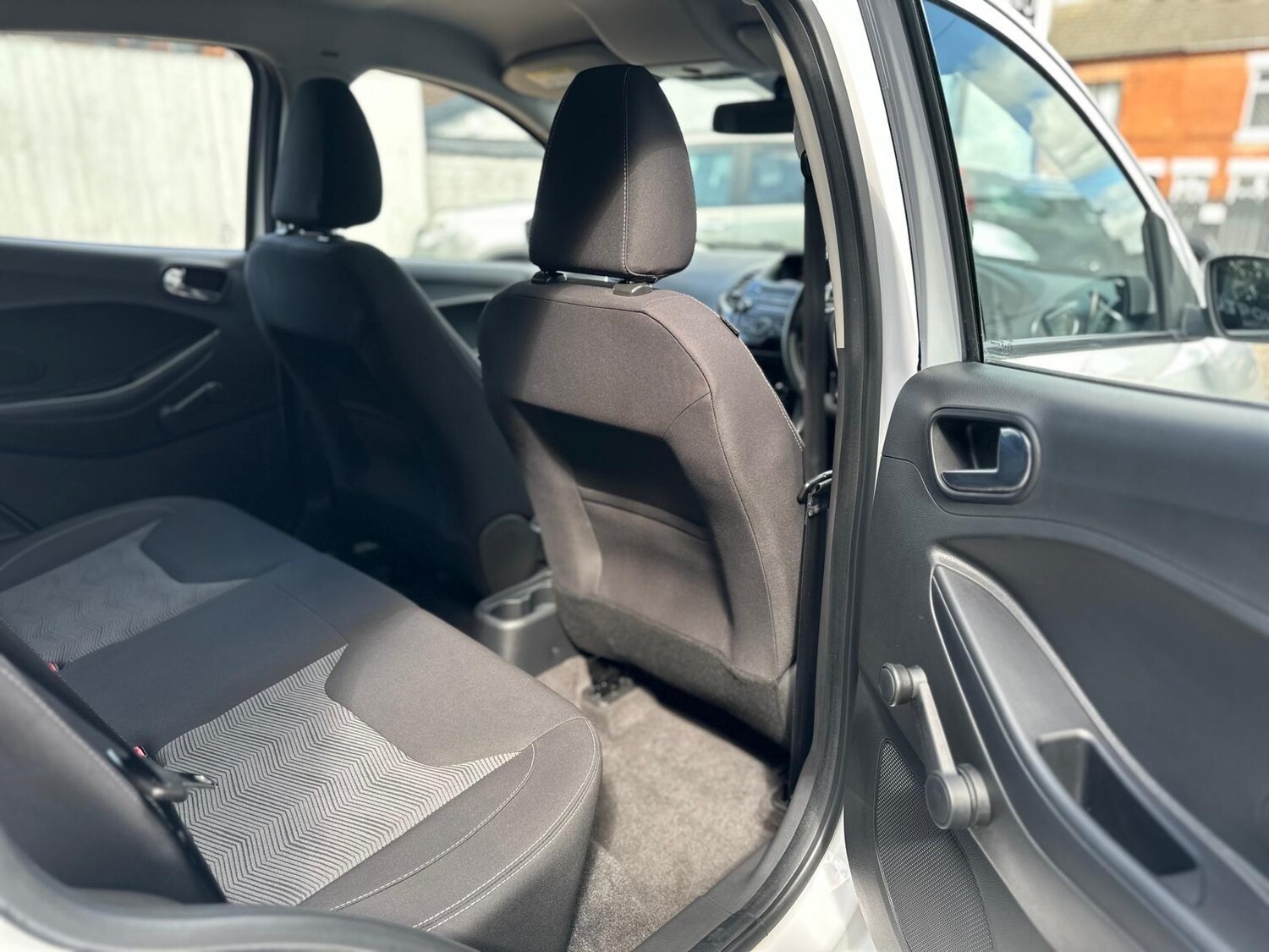 Used Ford Ka+ 2017 for sale - 76668121: Photo 26