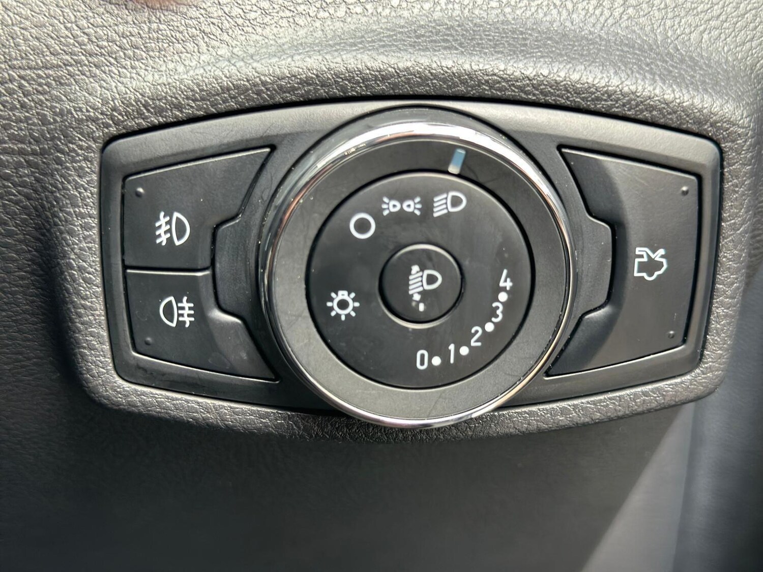 Used Ford Ka+ 2017 for sale - 76668121: Photo 37