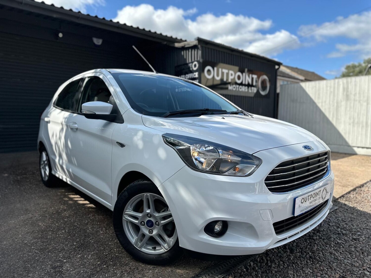 Used Ford Ka+ 2017 for sale - 76668121: Photo 4