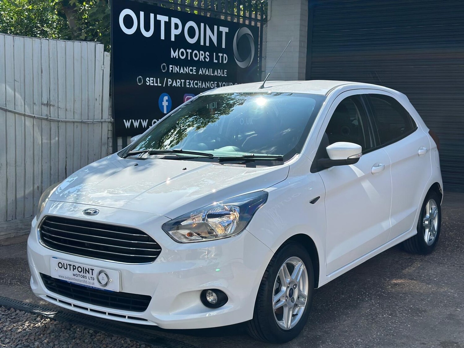 Used Ford Ka+ 2017 for sale - 76668121: Photo 9