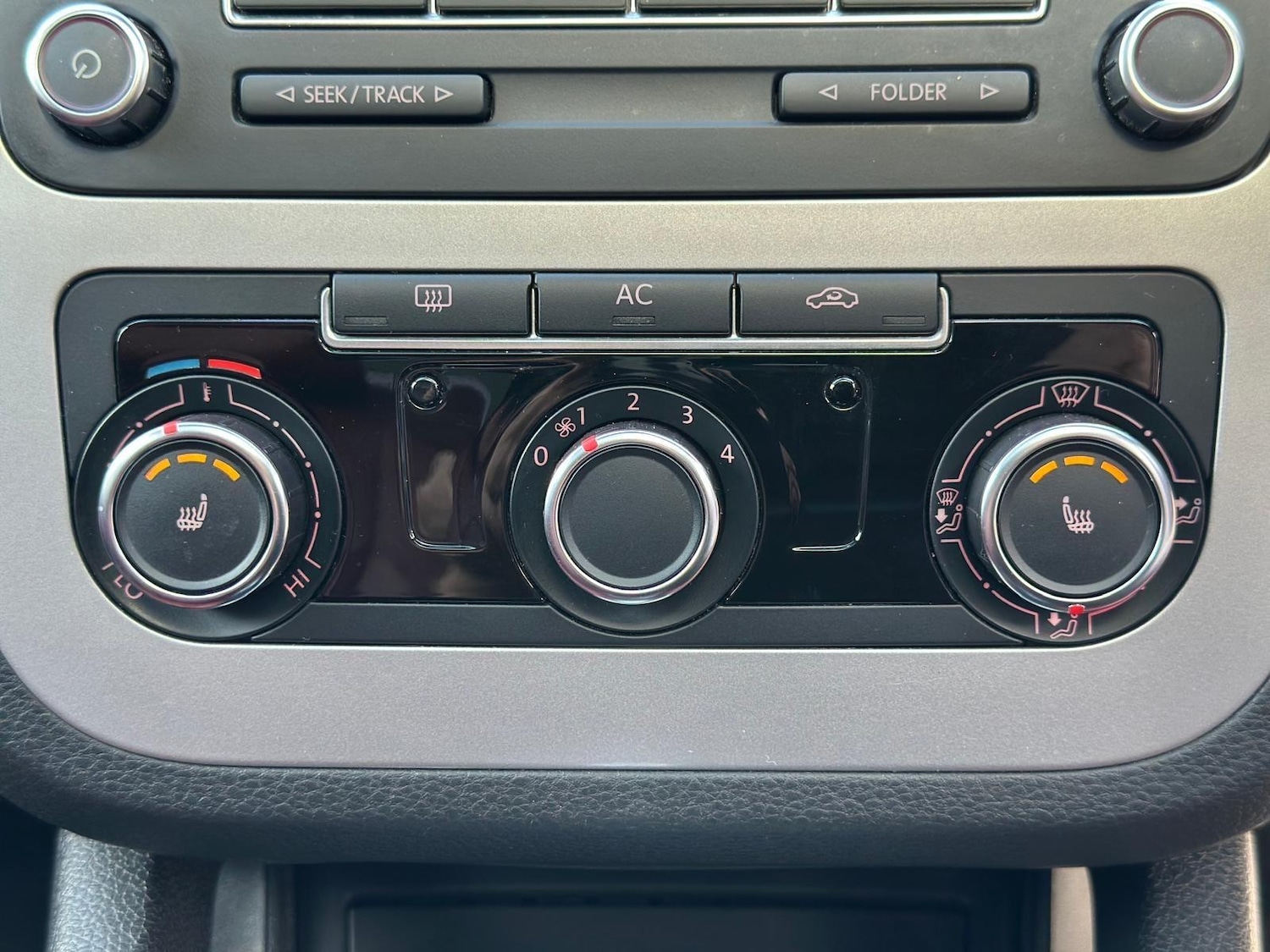 Used Volkswagen EOS 2011 for sale - 78127893: Photo 20