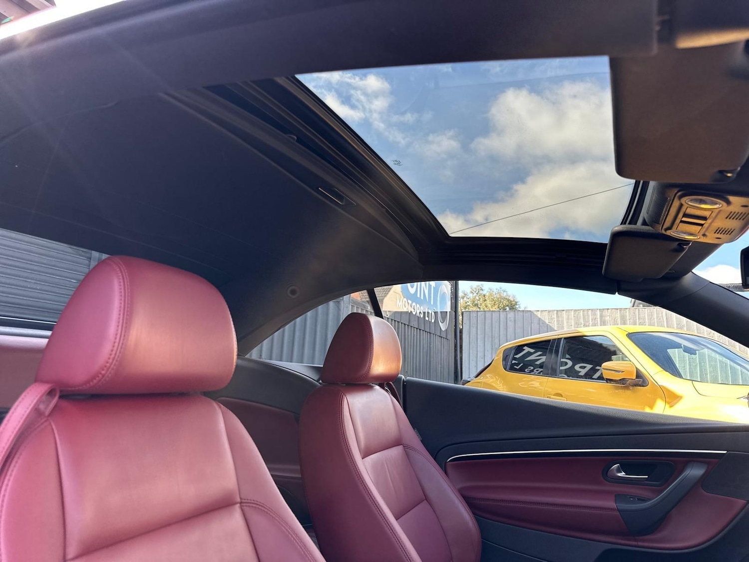 Used Volkswagen EOS 2011 for sale - 78127893: Photo 25