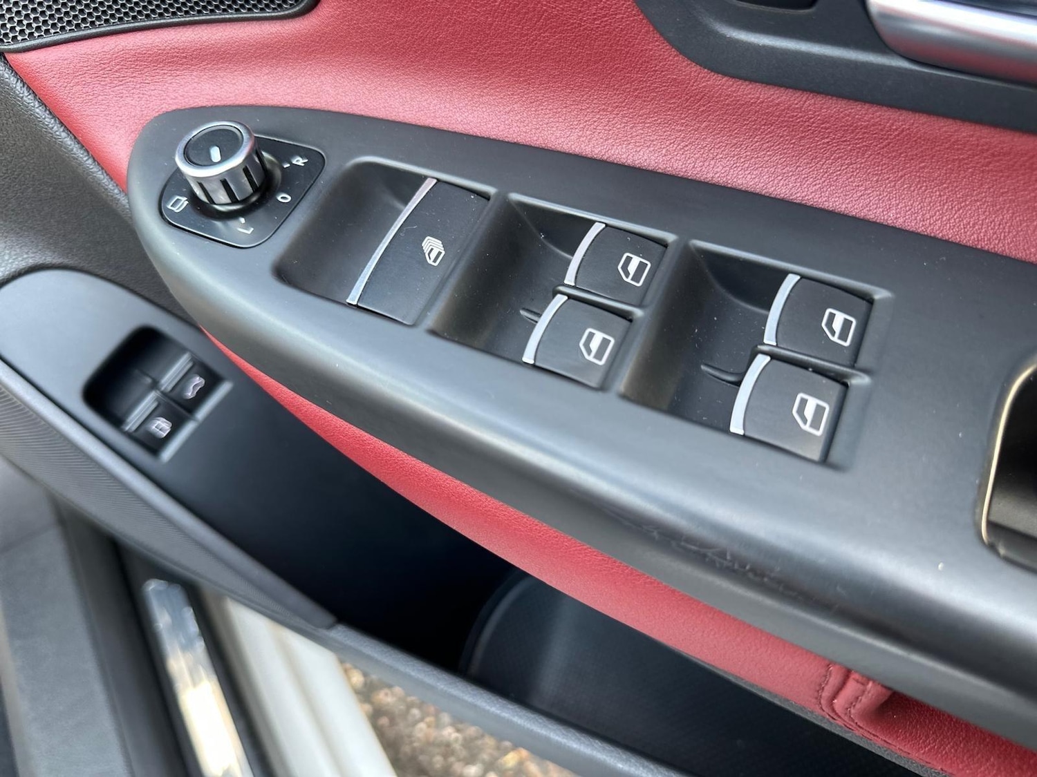 Used Volkswagen EOS 2011 for sale - 78127893: Photo 39