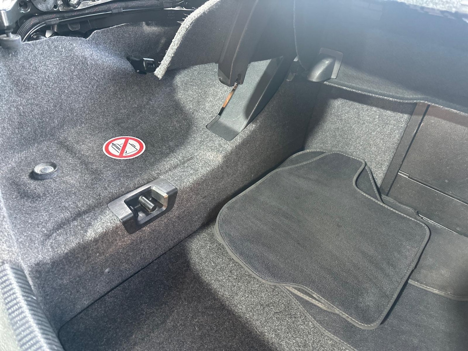 Used Volkswagen EOS 2011 for sale - 78127893: Photo 50