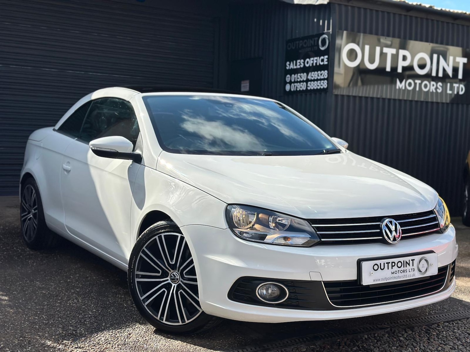 Used Volkswagen EOS 2011 for sale - 78127893: Photo 7