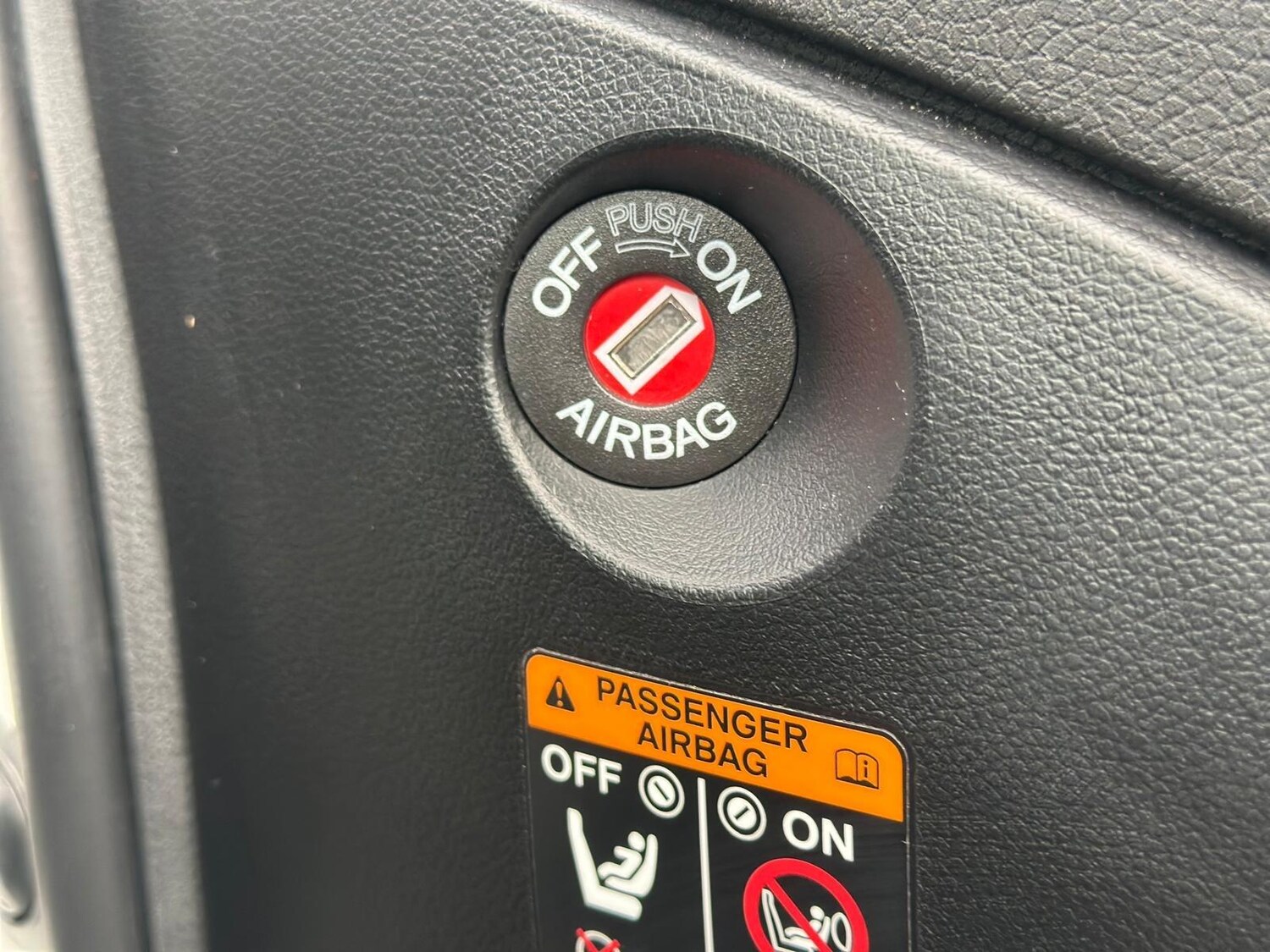 Used Honda Civic 2017 for sale - 76668116: Photo 34